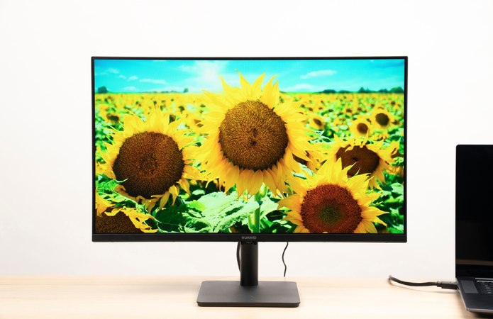 Huawei ra mắt màn hình MateView SE thiết kế đẹp mắt, giá rẻ bất ngờ